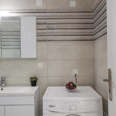 Onoufris Renovated Of 1927 With Spectacular Views